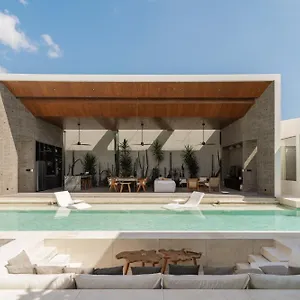 Villa Boya - 6br Luxury Oasis In Berawa